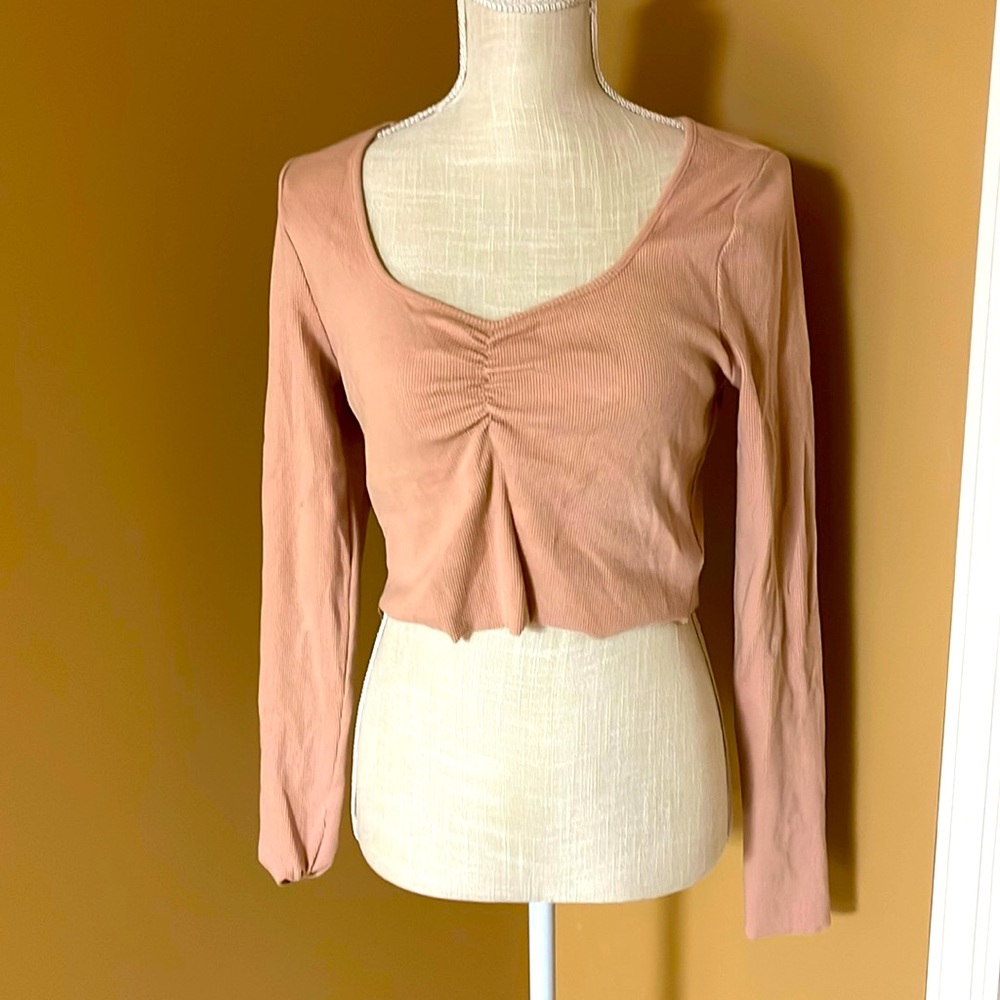 NWT long sleeve crop top